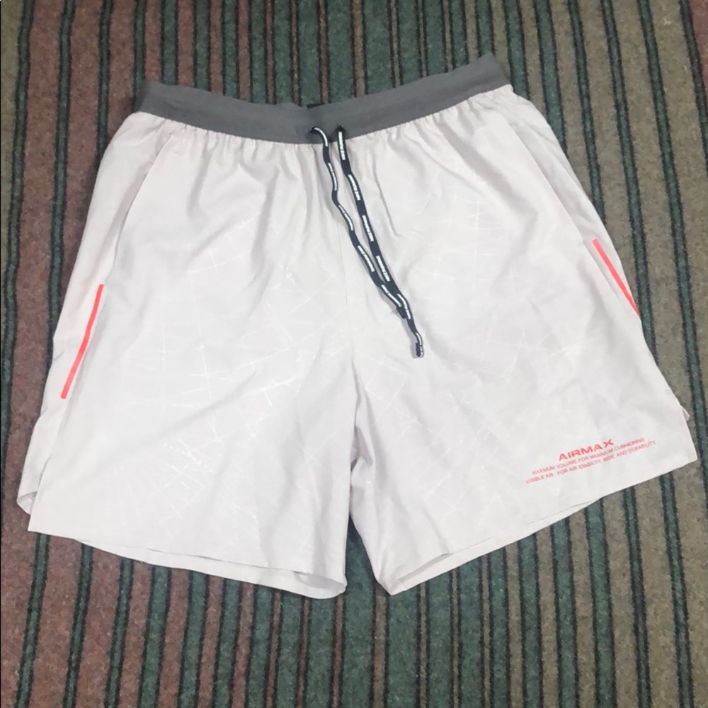 Nike Flex Stride Running Shorts — 7”